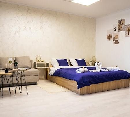 Center Cozy Apartment Суботиця Екстер'єр фото